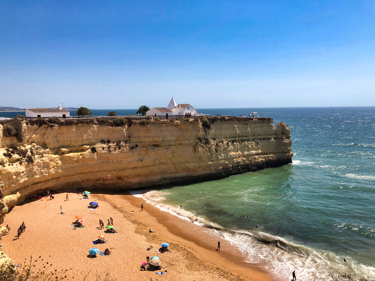 Praia Senhora da rocha